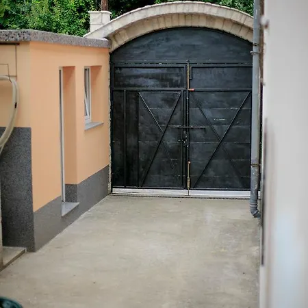 Aisha And Fatih Апартаменты Сараево