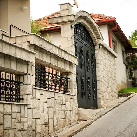 Aisha And Fatih Апартаменты